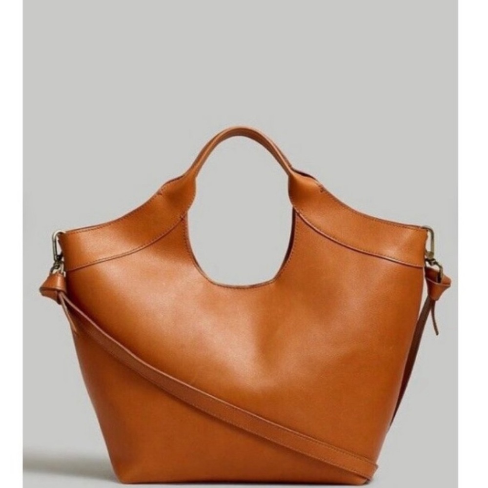 Madewell Sydney Cutout Tote in leather